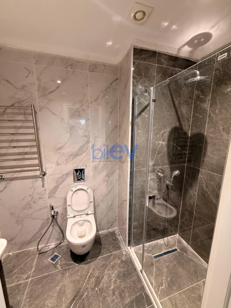 Aylıq Kirayə 3 otaqlı Yeni Tikili bina evi  80m², Bakı
