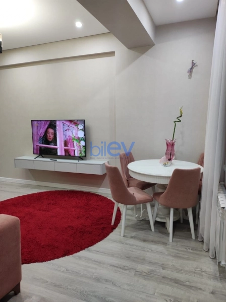 Satış 2 otaqlı Yeni Tikili bina evi  72m², Bakı