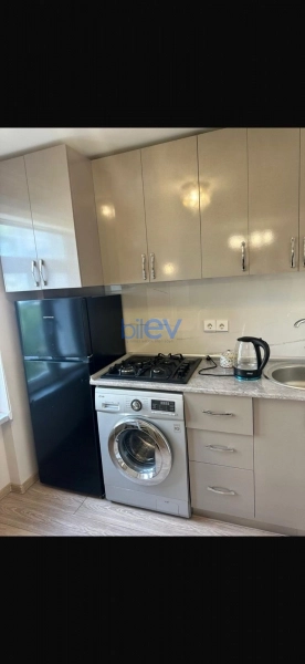Satış 1 otaqlı Köhnə Tikili bina evi  40m², Bakı