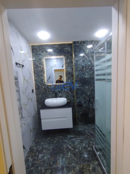 Satış 3 otaqlı Yeni Tikili bina evi  70m², Bakı