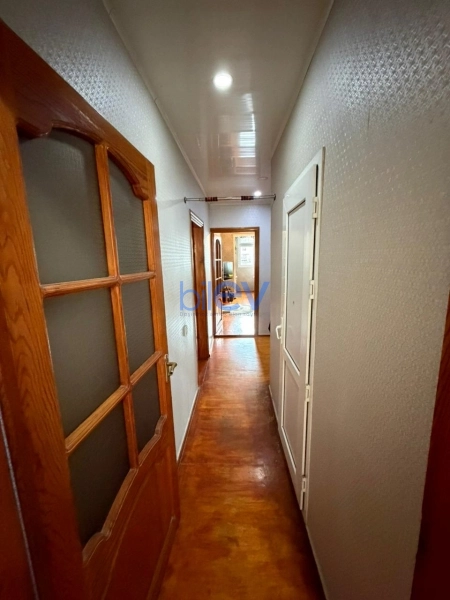 Satış 2 otaqlı Köhnə Tikili bina evi  60m², Bakı