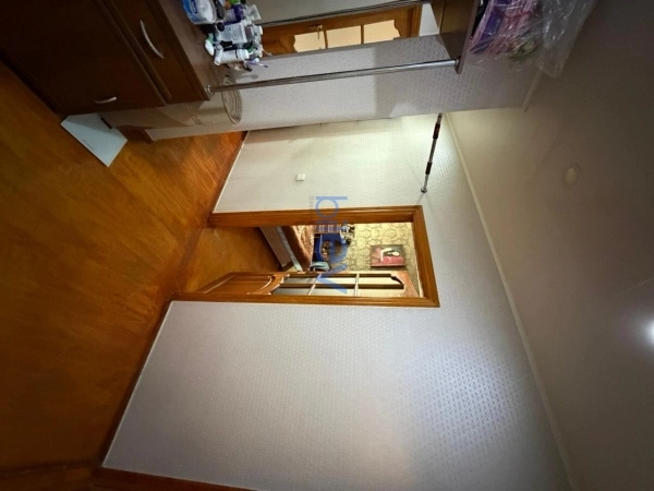 Satış 2 otaqlı Köhnə Tikili bina evi  60m², Bakı