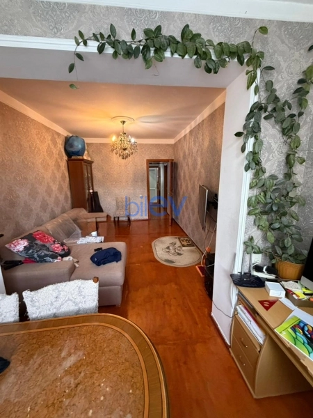 Satış 2 otaqlı Köhnə Tikili bina evi  60m², Bakı