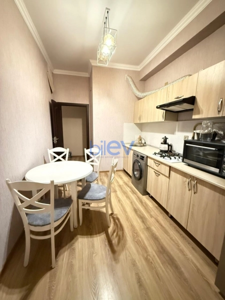 Aylıq Kirayə 2 otaqlı Yeni Tikili bina evi  60m², Bakı