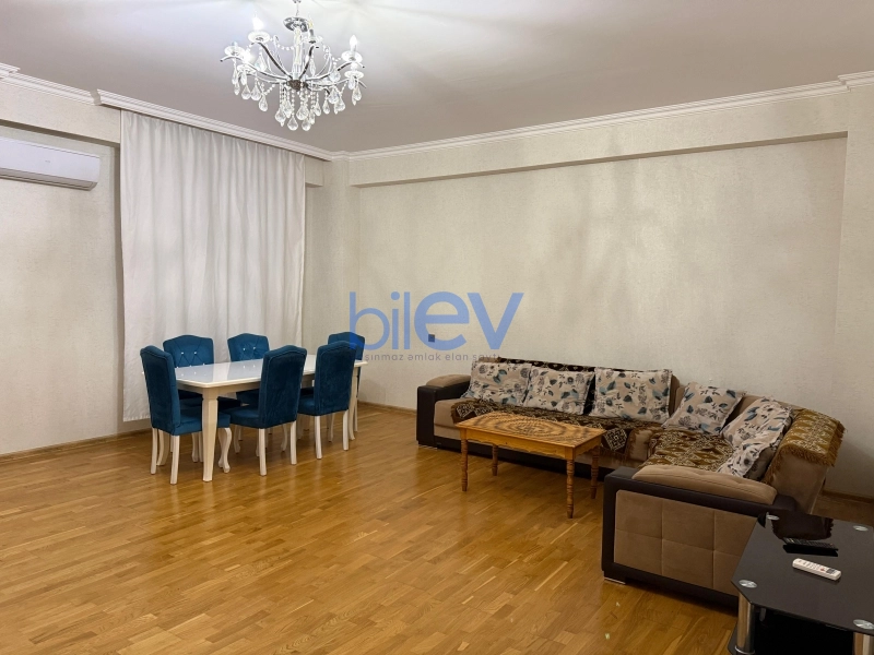 Aylıq Kirayə 3 otaqlı Yeni Tikili bina evi  90m², Bakı