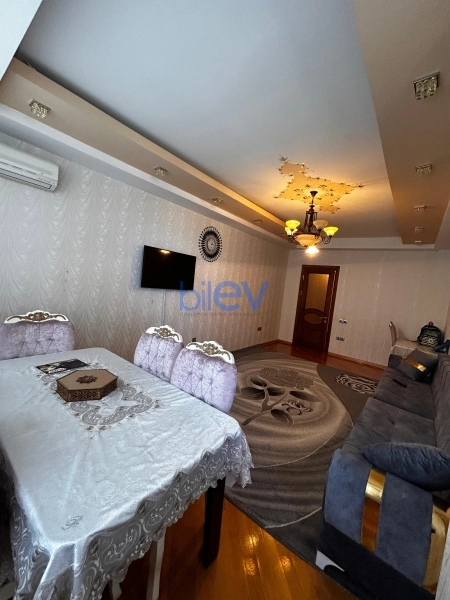 Aylıq Kirayə 2 otaqlı Yeni Tikili bina evi  90m², Bakı