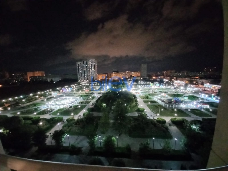 Satış 4 otaqlı Köhnə Tikili bina evi  110m², Bakı