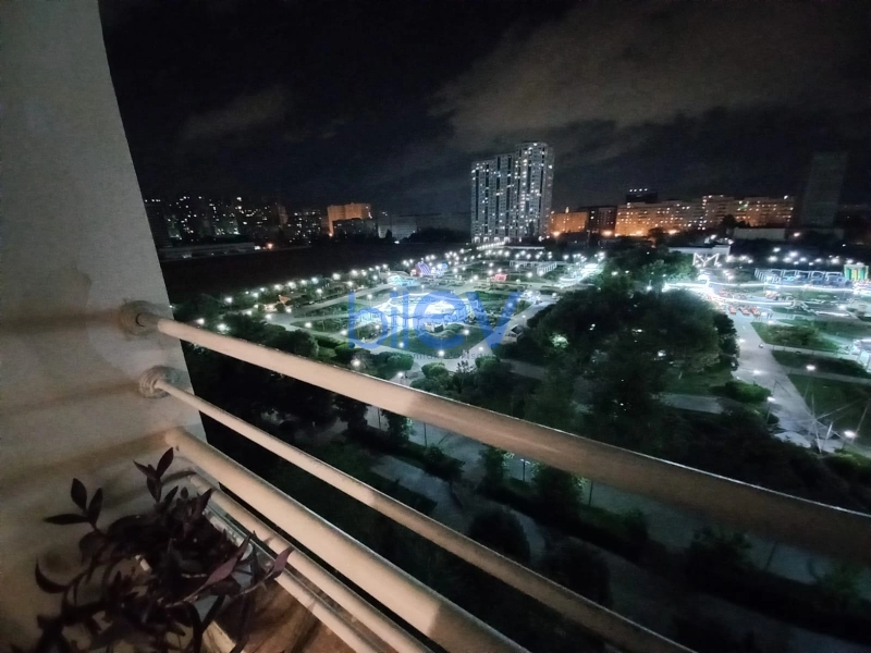 Satış 4 otaqlı Köhnə Tikili bina evi  110m², Bakı