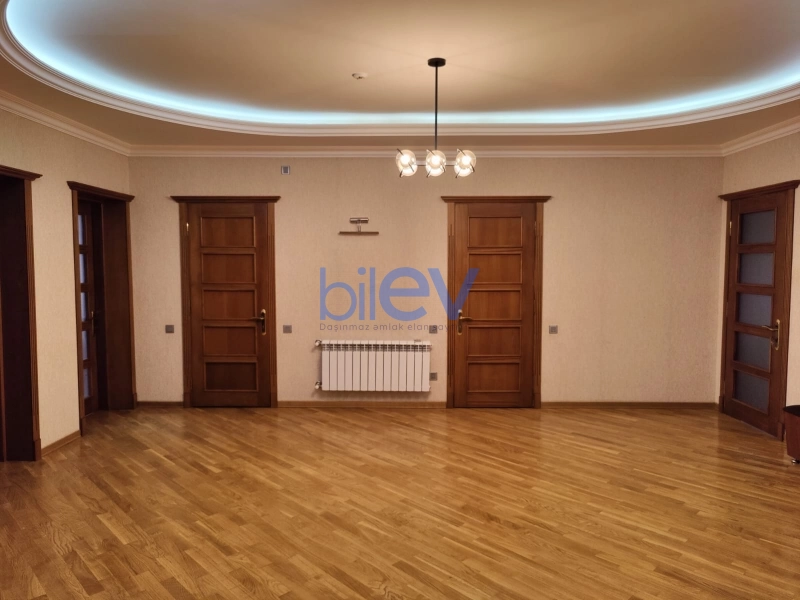 Aylıq Kirayə 3 otaqlı Yeni Tikili bina evi  140m², Bakı