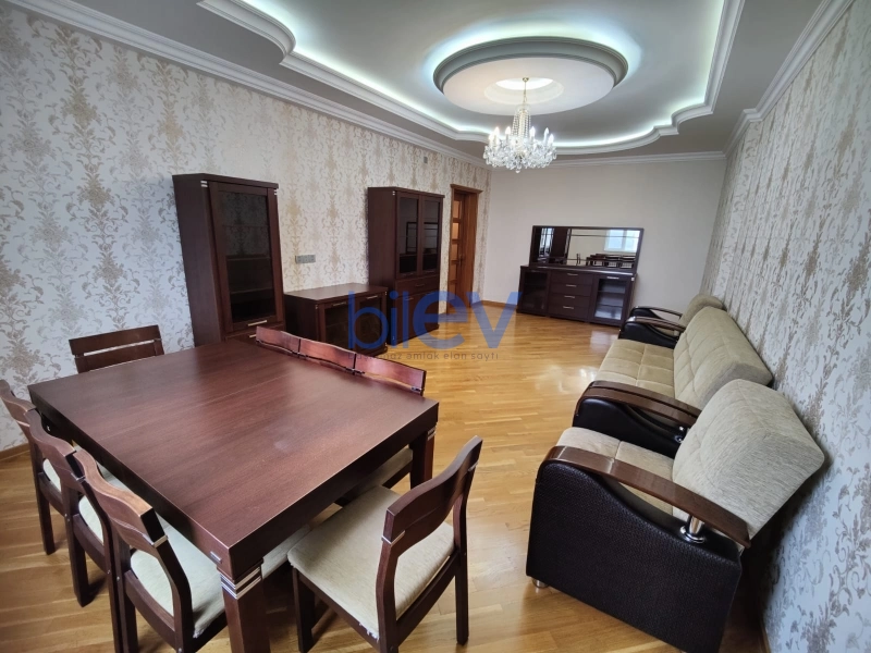Aylıq Kirayə 3 otaqlı Yeni Tikili bina evi  140m², Bakı