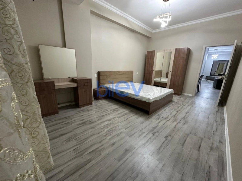 Satış 3 otaqlı Yeni Tikili bina evi  90.00m², Bakı