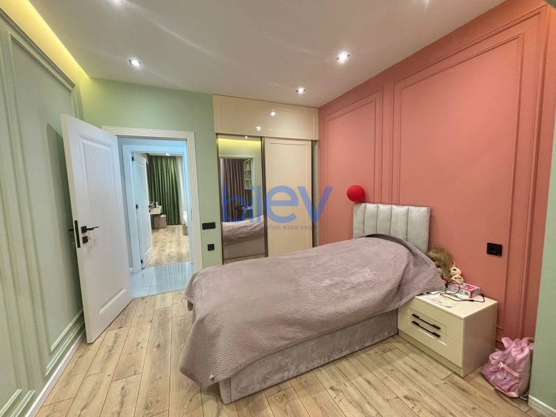 Satış 5 otaqlı Yeni Tikili bina evi  120m², Bakı