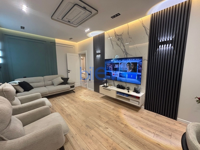 Satış 5 otaqlı Yeni Tikili bina evi  120m², Bakı