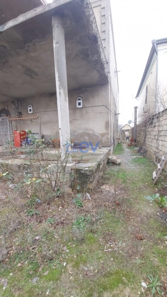 Satış 6 otaqlı Torpaq  1600m², Bakı