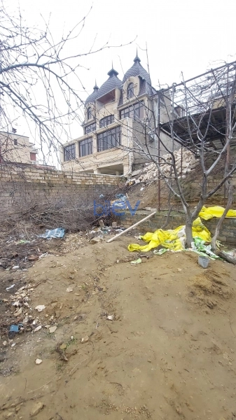 Satış 6 otaqlı Torpaq  1600m², Bakı