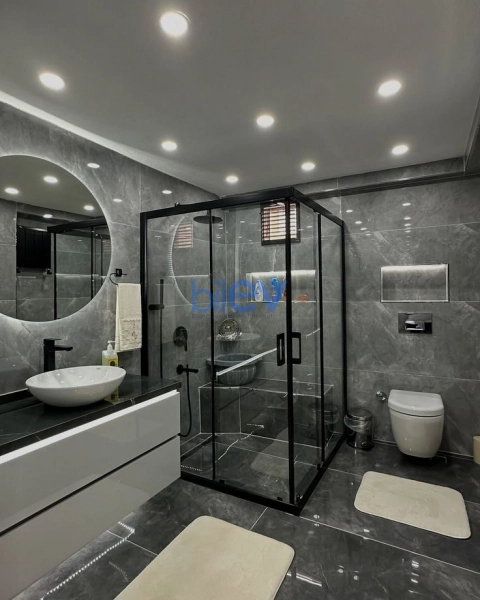 Aylıq Kirayə 3 otaqlı Yeni Tikili bina evi  130m², Bakı