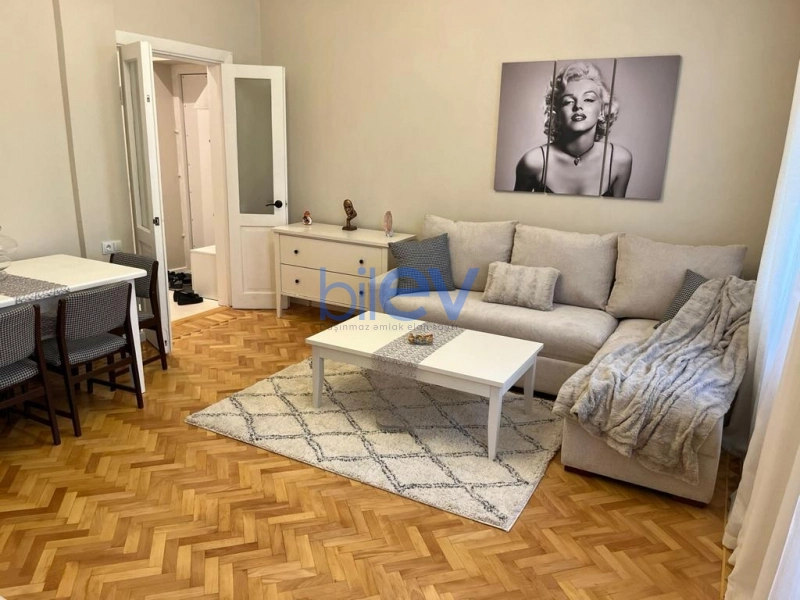 Aylıq Kirayə 2 otaqlı Köhnə Tikili bina evi  60m², Bakı