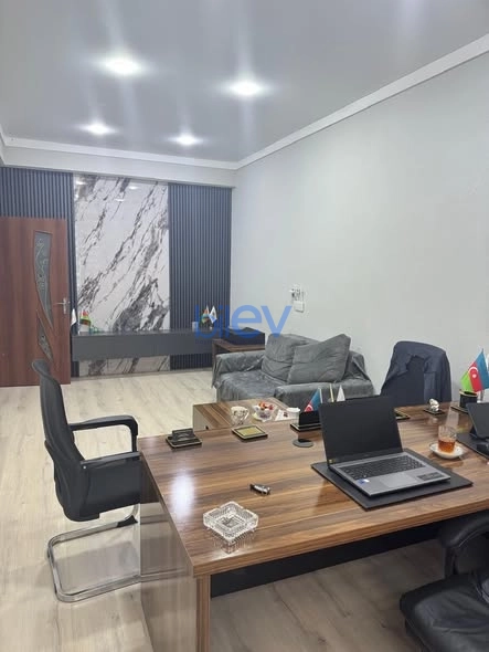Aylıq Kirayə 5 otaqlı Ofis  160m², Bakı