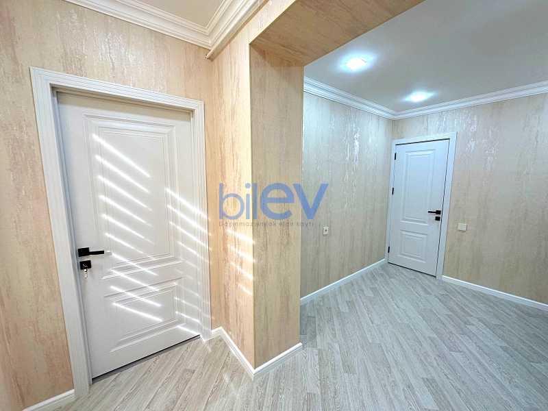 Satış 4 otaqlı Köhnə Tikili bina evi  100m², Bakı