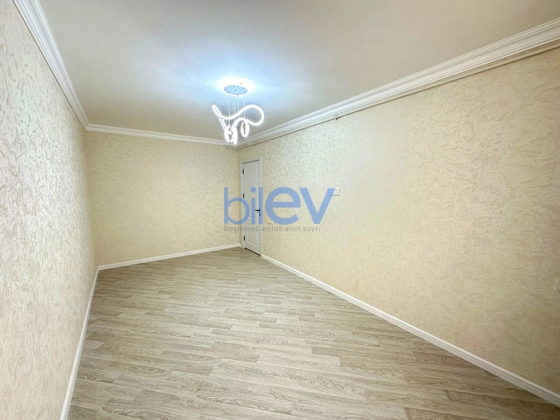 Satış 4 otaqlı Köhnə Tikili bina evi  100m², Bakı