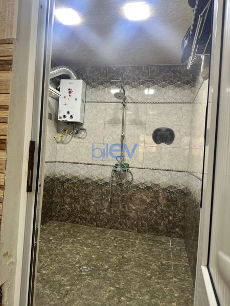 Satış 5 otaqlı Həyət evi  230m², Bakı