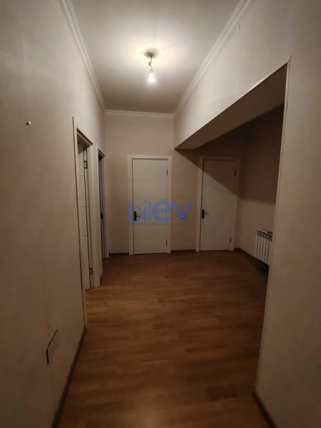 Aylıq Kirayə 3 otaqlı Ofis  71m², Bakı