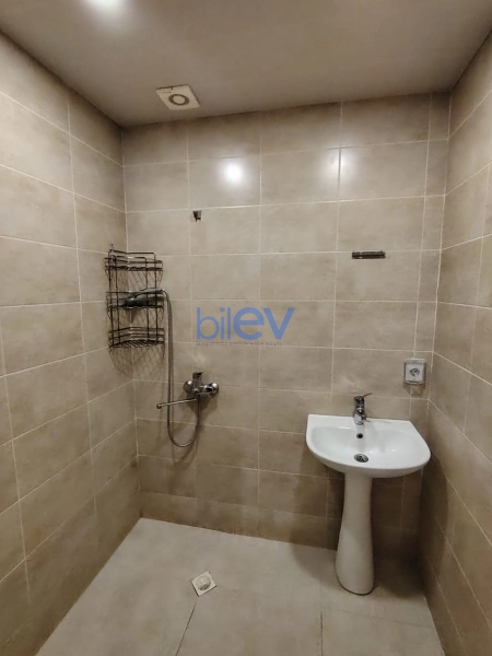 Aylıq Kirayə 3 otaqlı Ofis  71m², Bakı