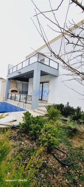 Satış 4 otaqlı Həyət evi  240m², Bakı