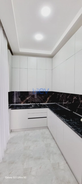 Satış 4 otaqlı Həyət evi  240m², Bakı