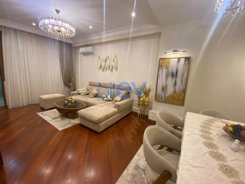 Satış 3 otaqlı Yeni Tikili bina evi  100m², Bakı
