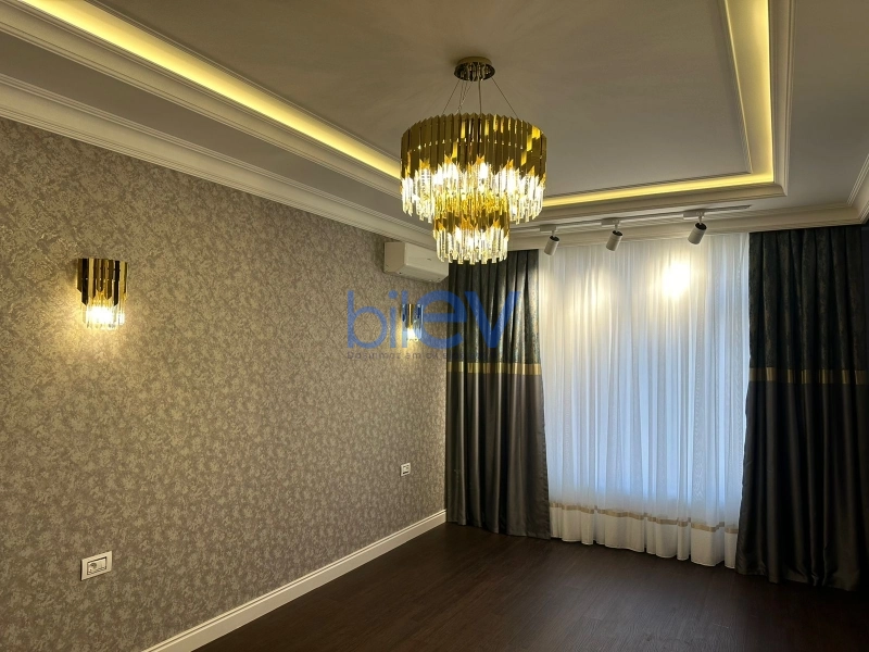 Satış 4 otaqlı Yeni Tikili bina evi  204m², Bakı