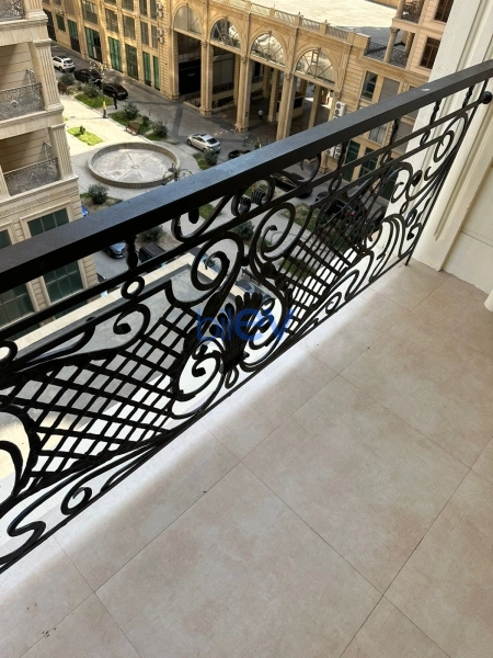 Satış 4 otaqlı Yeni Tikili bina evi  204m², Bakı
