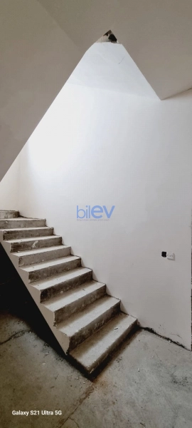 Satış 8 otaqlı Bağ evi  500m², Bakı