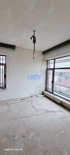 Satış 8 otaqlı Bağ evi  500m², Bakı