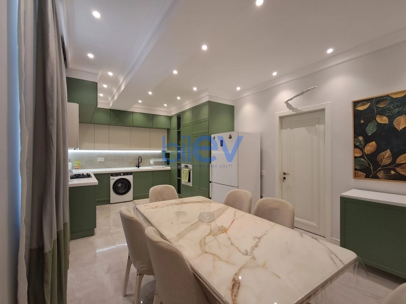 Satış 3 otaqlı Yeni Tikili bina evi  138m², Bakı