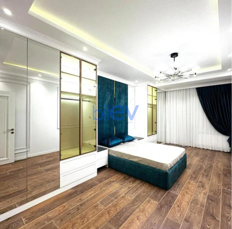 Satış 3 otaqlı Yeni Tikili bina evi  138m², Bakı