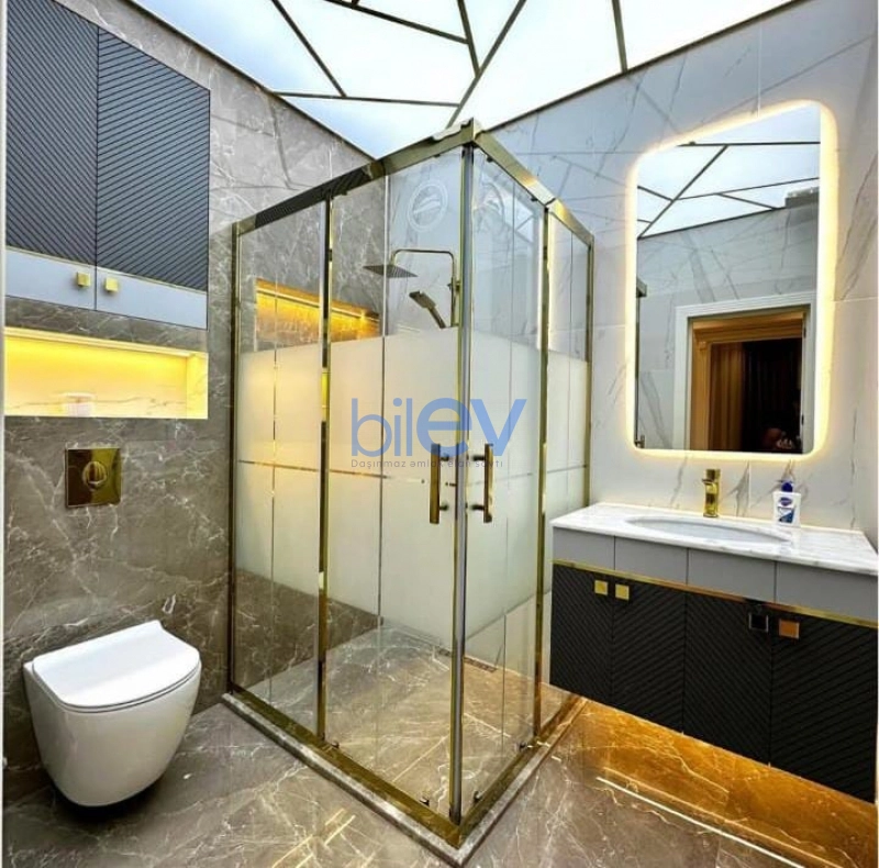 Satış 3 otaqlı Yeni Tikili bina evi  138m², Bakı