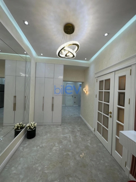 Satış 3 otaqlı Yeni Tikili bina evi  100m², Bakı