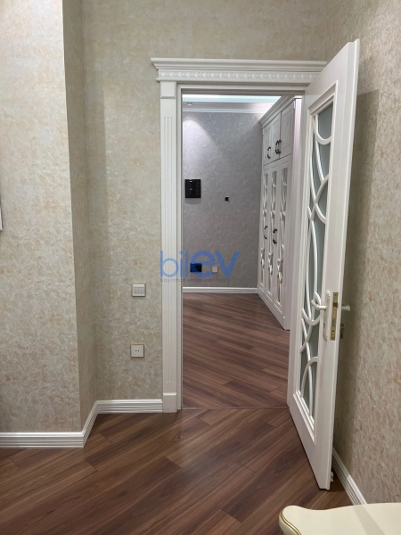 Satış 3 otaqlı Yeni Tikili bina evi  100m², Bakı
