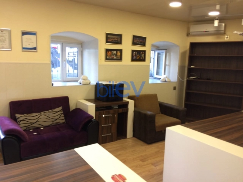 Aylıq Kirayə 1 otaqlı Ofis  50m², Bakı