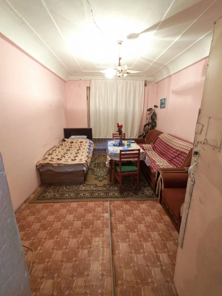 Aylıq Kirayə 3 otaqlı Köhnə Tikili bina evi  75m², Bakı