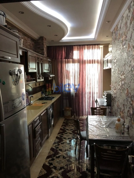Satış 4 otaqlı Yeni Tikili bina evi  170m², Bakı