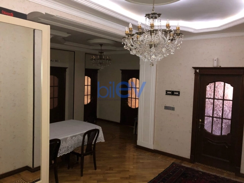 Satış 4 otaqlı Yeni Tikili bina evi  170m², Bakı