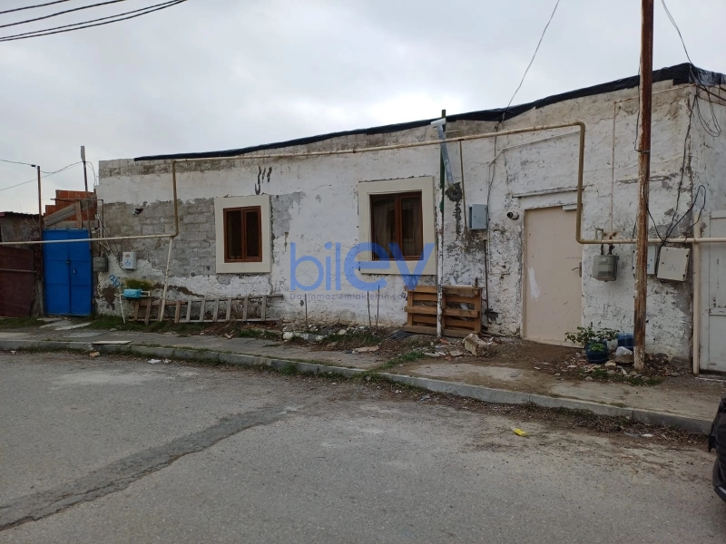 Satış 3 otaqlı Köhnə Tikili bina evi  75m², Bakı