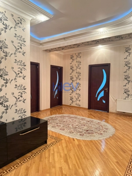 Satış 3 otaqlı Yeni Tikili bina evi  140m², Bakı