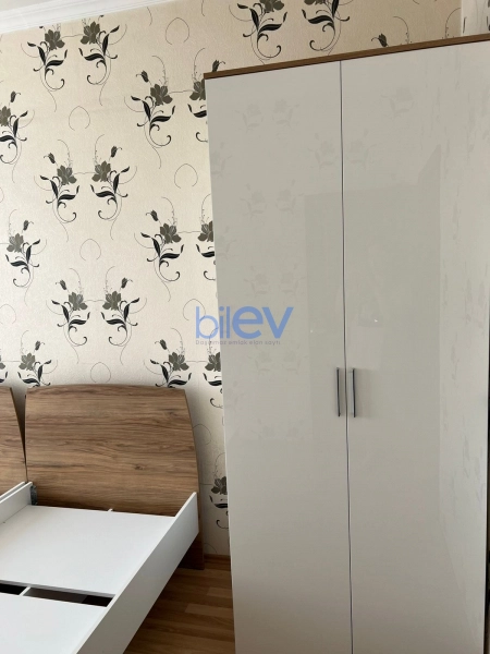 Aylıq Kirayə 1 otaqlı Yeni Tikili bina evi  60m², Bakı