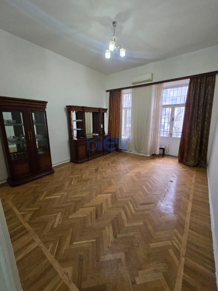 Aylıq Kirayə 3 otaqlı Ofis  100m², Bakı
