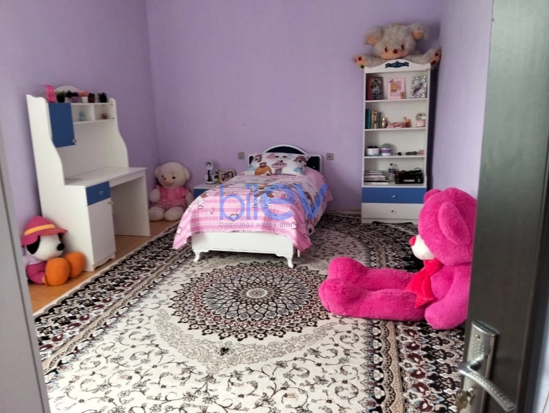 Satış 6 otaqlı Həyət evi  240m², Bakı