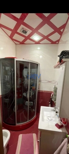 Satış 6 otaqlı Həyət evi  240m², Bakı