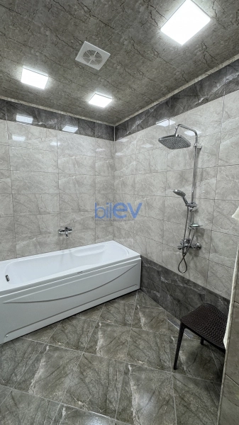 Satış 4 otaqlı Həyət evi  140m², Bakı